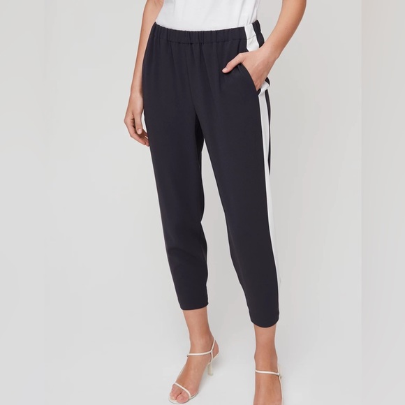 Aritzia Babaton Dexter Pant with a side stripe, size 0. - Picture 1 of 3